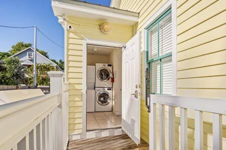 Carey'S Corner Apartman Key West Kültér fotó